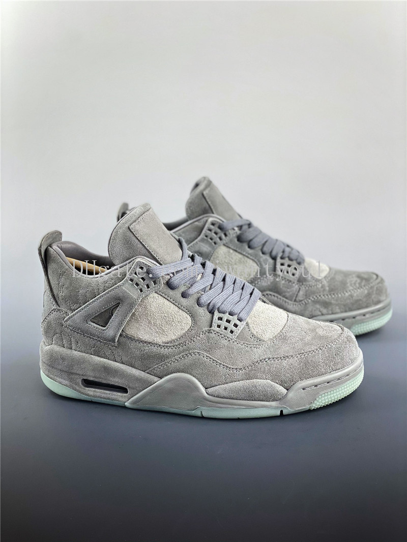 Authentic Kaws x 4 Cool Grey White Black Shoes Men Women Glow In The Dark 4S XX Sports Outdoor Sneakers With Original Box With Dust Bag US4-13, Customize
Authentic Kaws x 4 Cool Grey White Black Shoes Men Women Glow In The Dark 4S XX Sports Outdoor Sneakers With Original Box With Dust Bag US4-13, Customize