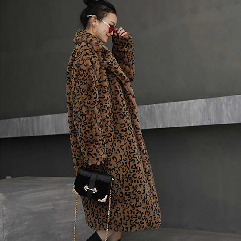 Winter Thick Warm Leopard Long Teddy Fur Coat Women Outerwear High Quality Loose Suit Collar Faux Rabbit Fur Jacket Female 211019