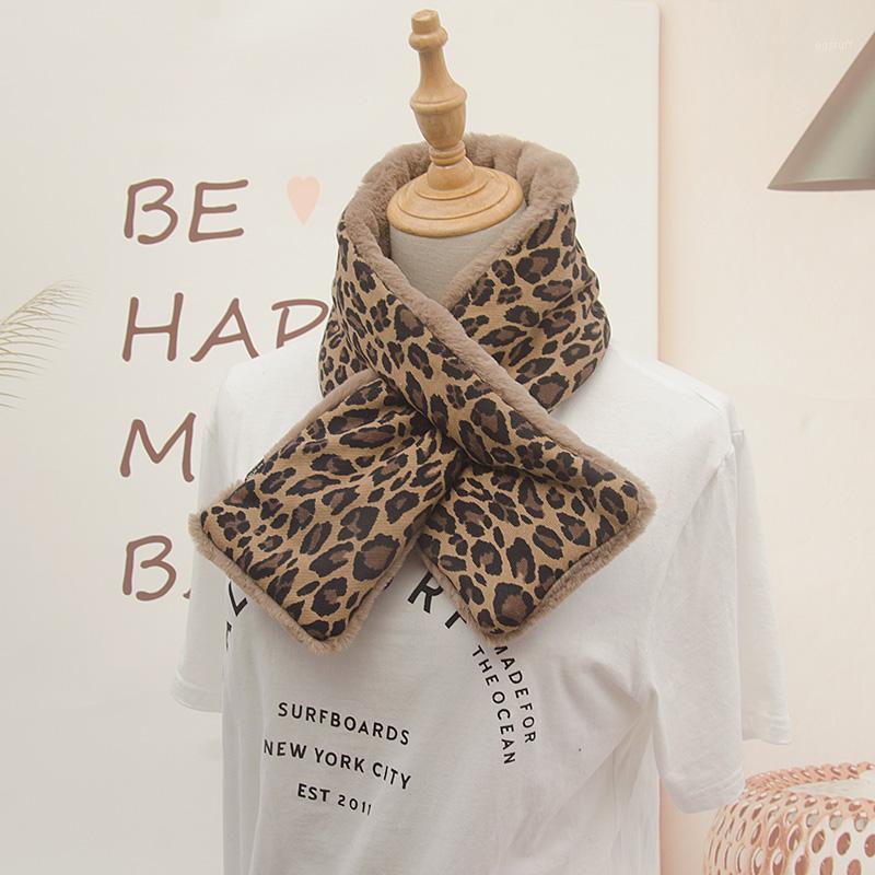 Scarves Winter Faux Fur Scarf Soft Warm Thick Women Patchwork Neckerchief Leopard Print Girl Ladies Collar Cross, Blue;gray
Scarves Winter Faux Fur Scarf Soft Warm Thick Women Patchwork Neckerchief Leopard Print Girl Ladies Collar Cross, Blue;gray