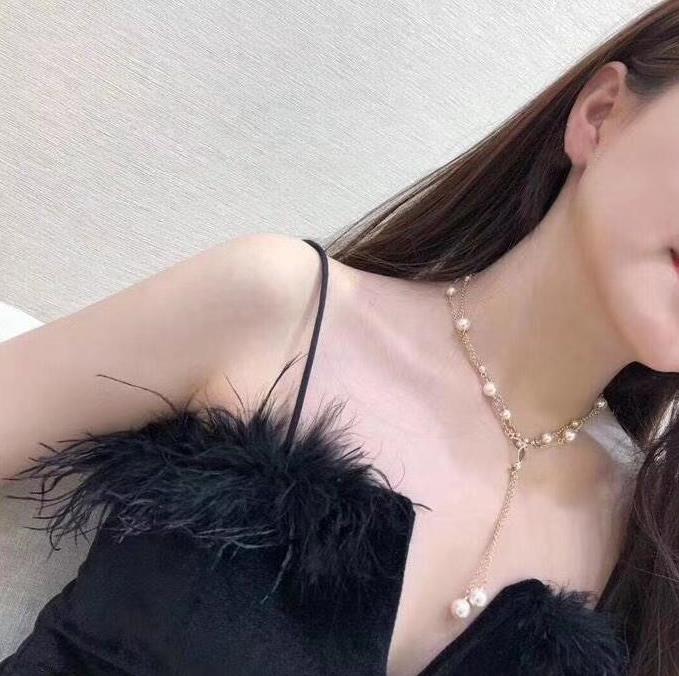 Women Necklace jewelry Pearl Chain Orbit Clavicle Choker Necklaces for Gift with special box good quality, Silver
Women Necklace jewelry Pearl Chain Orbit Clavicle Choker Necklaces for Gift with special box good quality, Silver
