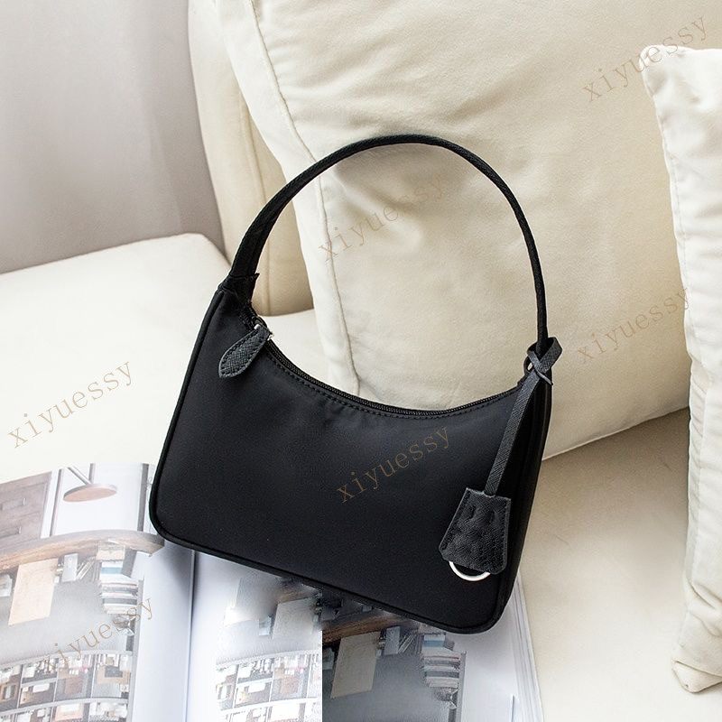 Top quality Womens Handbags Shoulder Bag Baguette Nylon Ladys handbag Multiple Colors fashion bags
Top quality Womens Handbags Shoulder Bag Baguette Nylon Ladys handbag Multiple Colors fashion bags
