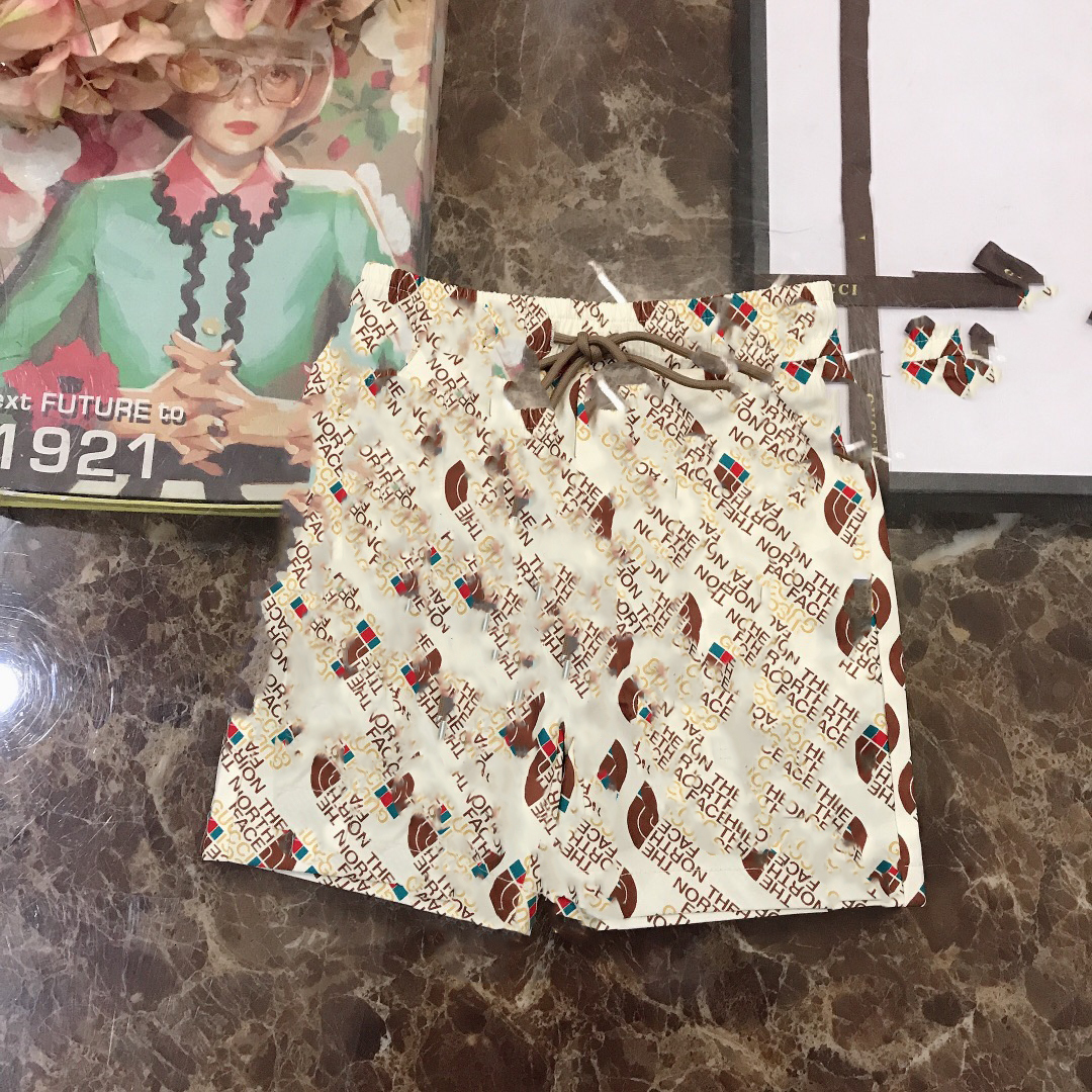 21SS Designer boy shorts tutu shorts ruffle shorts recommend the new listing fashion Quick-drying beach pants, Black
21SS Designer boy shorts tutu shorts ruffle shorts recommend the new listing fashion Quick-drying beach pants, Black