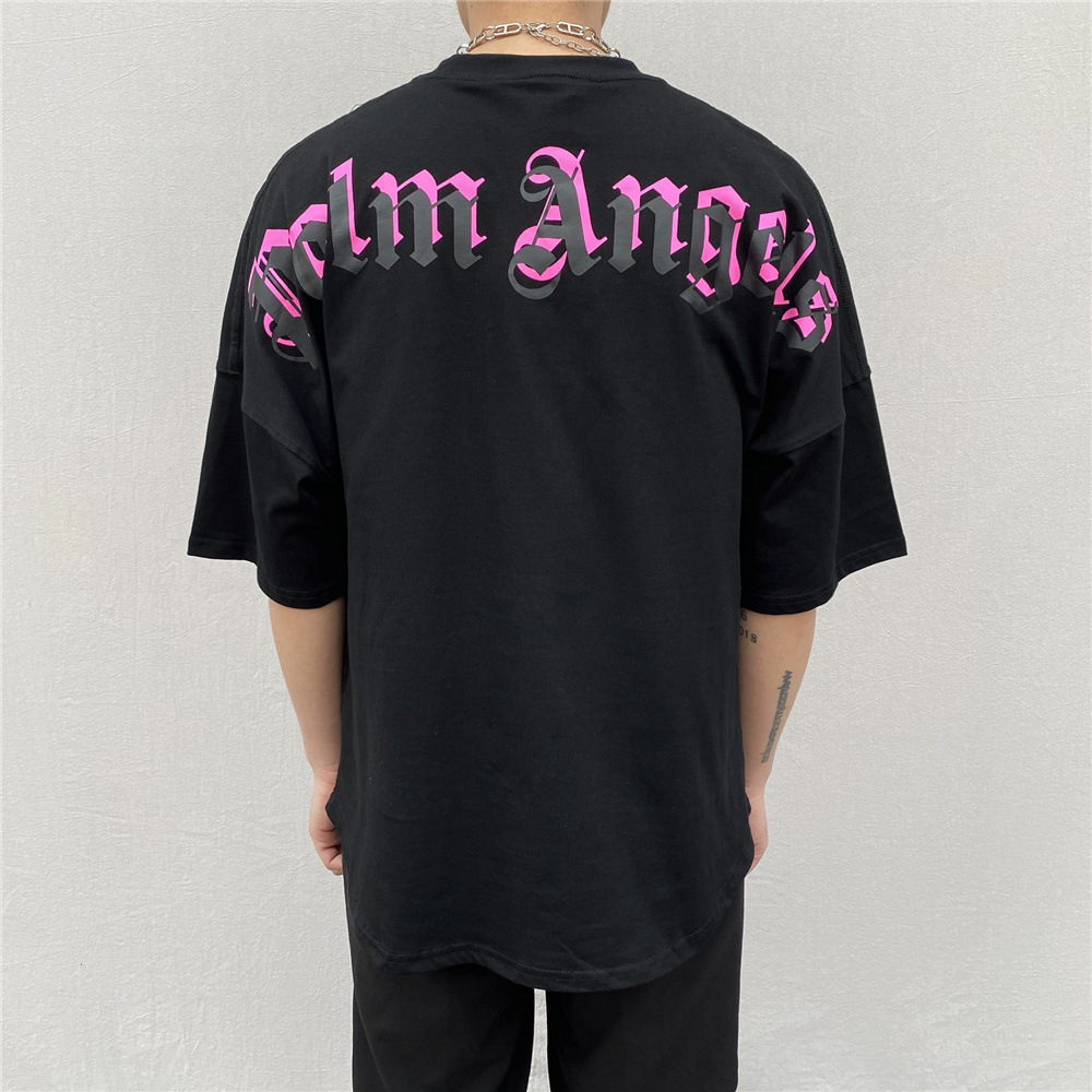 Palms Angels Chao brand Sanskrit letter Unisex short sleeve T-shirt loose large medium length top, White;black
Palms Angels Chao brand Sanskrit letter Unisex short sleeve T-shirt loose large medium length top, White;black