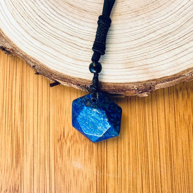 Pendant Necklaces Lapis Lazuli Star Of David Women Natural Lazurite Wealth Amulet Energy Stone Judaism Jewelry
Pendant Necklaces Lapis Lazuli Star Of David Women Natural Lazurite Wealth Amulet Energy Stone Judaism Jewelry