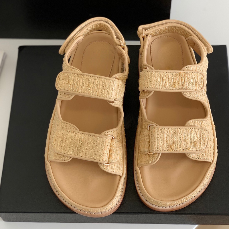Luxury Designer Sandals Casual Thick bottom Classic Genuine Leather Checkered shoes Platform Beach Women shoe Slipper summer Fashion Spring ma'am sandal 35-42, Blue +color buckle
Luxury Designer Sandals Casual Thick bottom Classic Genuine Leather Checkered shoes Platform Beach Women shoe Slipper summer Fashion Spring ma'am sandal 35-42, Blue +color buckle