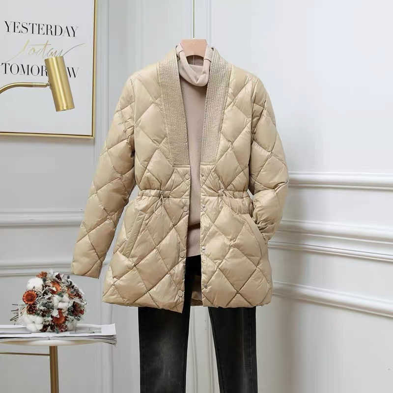 Colorfaith Autumn Winter Women Jackets Quilted Puffer Parkas High-Quality Warm Drawstring Sweet Oversized Coat CO9850 211008