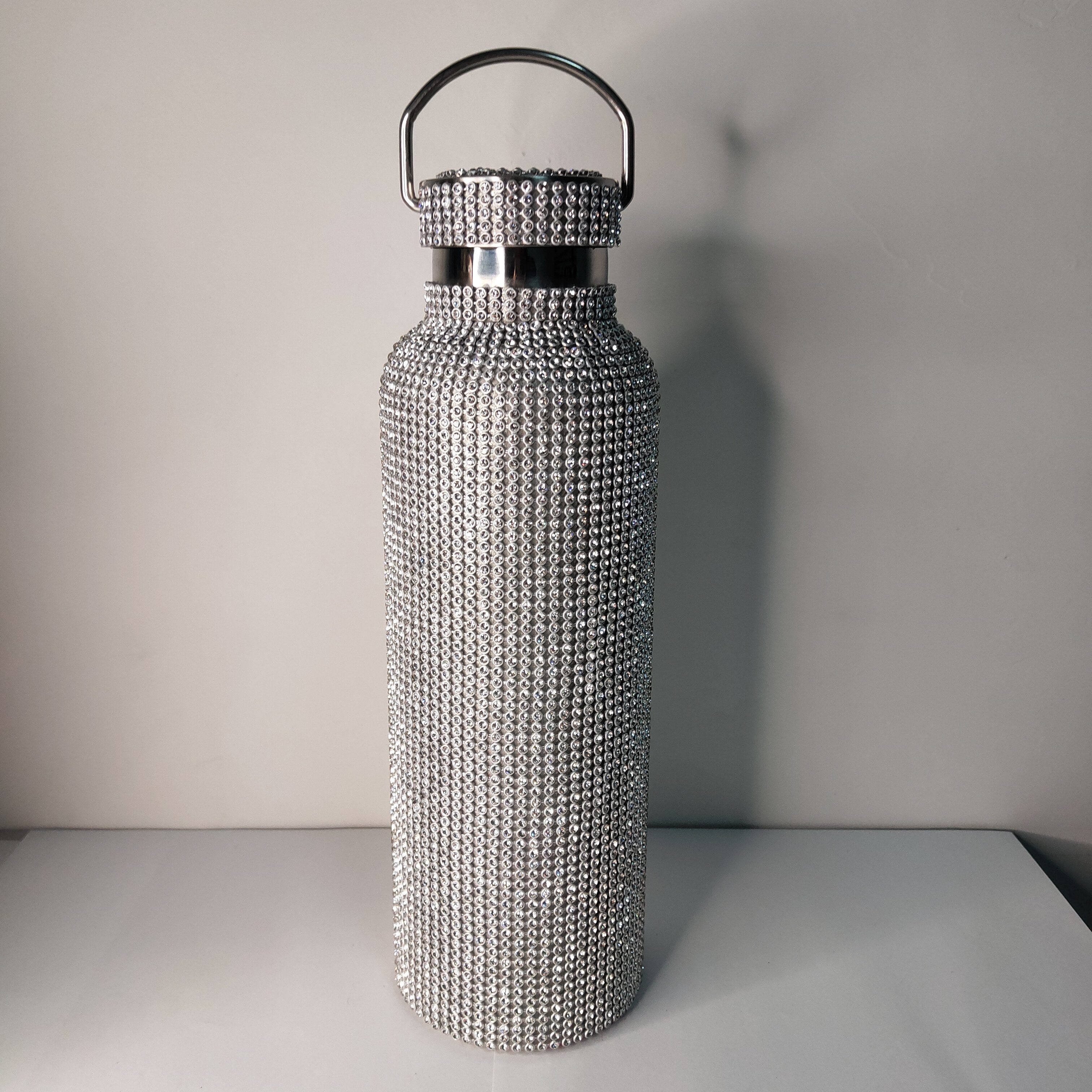 500ml Sparkling Diamond Tumbler Stainless Steel Bling Rhinestone Water Bottle Portable Outdoor Kettle with Lid9816310