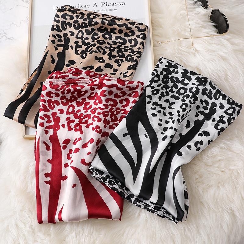 Scarves Style Women's Shawl Woman Imitation Silk Scarf Luxury Shawls Decoration Leopard Print Wild And Ladies
Scarves Style Women's Shawl Woman Imitation Silk Scarf Luxury Shawls Decoration Leopard Print Wild And Ladies