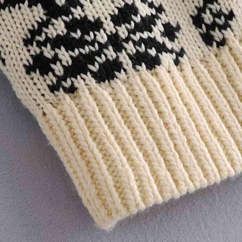 Vintage Woman Beige Embroidery Knitted Vest Spring Fashion Ladies Soft Sleeveless Cardigan Girls Casual Tank 210515