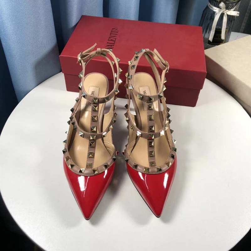 2021 designer womens Solid Party Fashion rivet sandal sexy pointed Sandals shoes danc sandalse music double strap high heels, Red
2021 designer womens Solid Party Fashion rivet sandal sexy pointed Sandals shoes danc sandalse music double strap high heels, Red