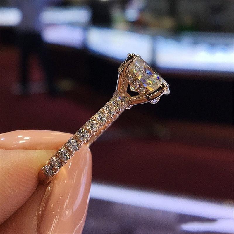 Womens Designer Ring Romantic Zircon Shining Round Stone Wedding Bridal Fashion Jewelry Engagement Rings For Women