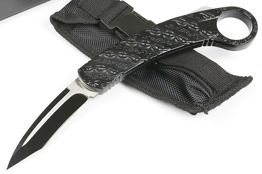 Hot! Automatic Tactical Claw Knife 440C Black Oxide + Wire Drawing (Two-tone) Tanto Point Blade Zn-al alloy Handle Karambit With Nylon Sheath
Hot! Automatic Tactical Claw Knife 440C Black Oxide + Wire Drawing (Two-tone) Tanto Point Blade Zn-al alloy Handle Karambit With Nylon Sheath