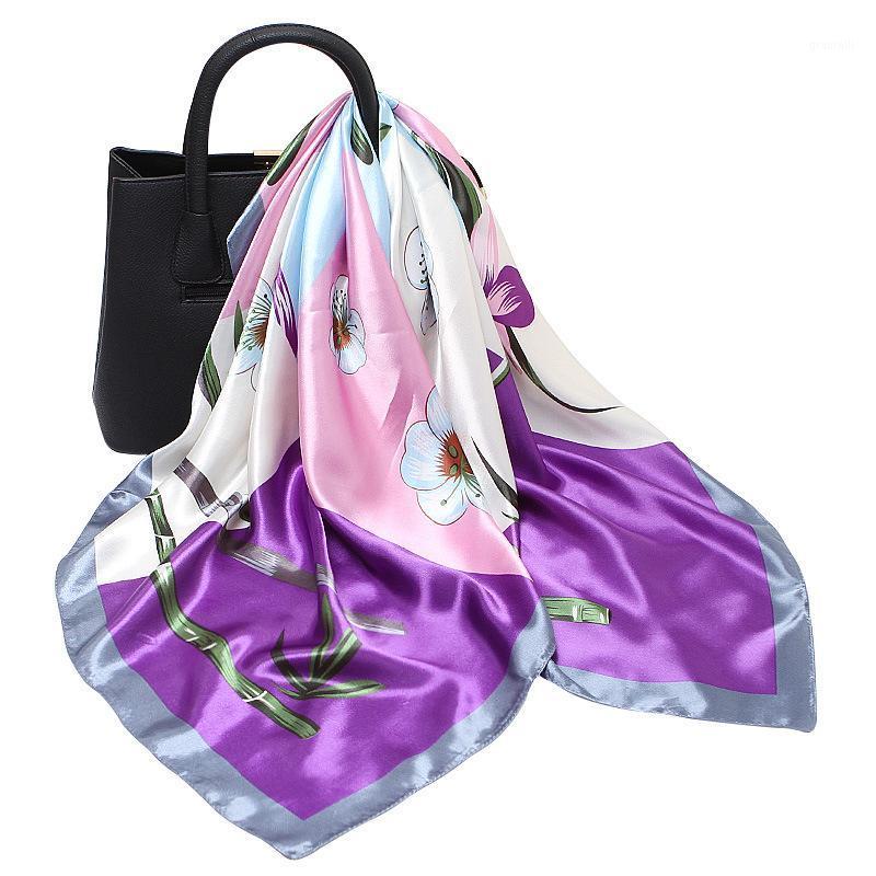 90*90cm Silk Satin Printed Scarf Women's Square Simple Accessories Spring And Autumn Wild Bib Scarves, Blue;gray
90*90cm Silk Satin Printed Scarf Women's Square Simple Accessories Spring And Autumn Wild Bib Scarves, Blue;gray
