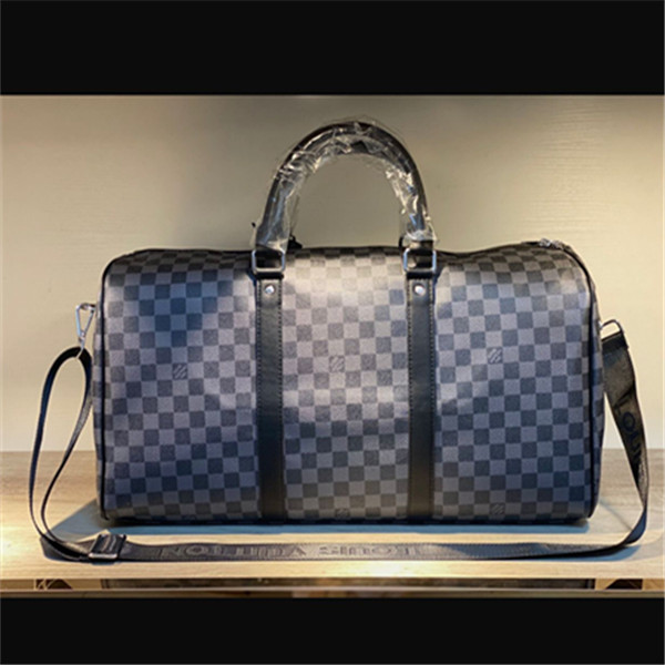Luxury designer 2021 travel bag handbag classic style fashion hand single shoulder bags
Luxury designer 2021 travel bag handbag classic style fashion hand single shoulder bags