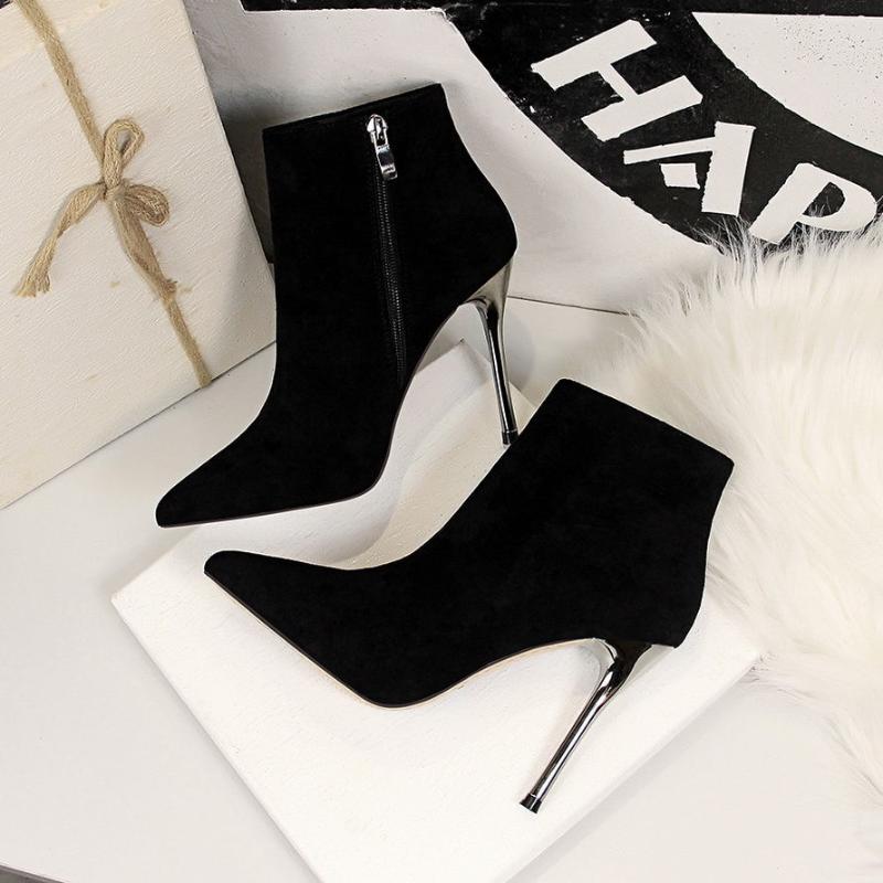 Dress Shoes Women Heels Spring Autumn Winter Short Boots Velvet Red High Chaussure Femme Zapatos Mujer, Black single li
Dress Shoes Women Heels Spring Autumn Winter Short Boots Velvet Red High Chaussure Femme Zapatos Mujer, Black single li