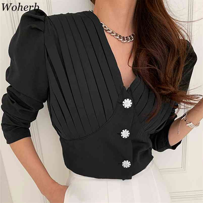 Tops Women Blouses Korean Puff Short Sleeve V-neck Shirt Spring Summer Causal Blusas De Mujer Office Lady 210519, White
Tops Women Blouses Korean Puff Short Sleeve V-neck Shirt Spring Summer Causal Blusas De Mujer Office Lady 210519, White