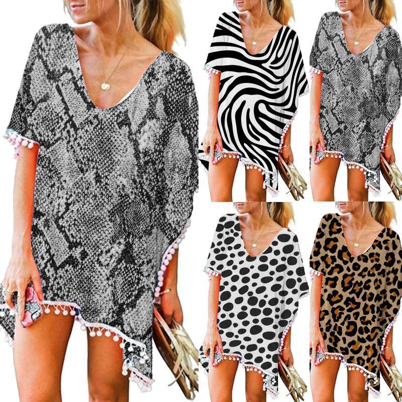 Women' Swimwear Sexy Tassel Cover Ups Tunic Swimsuit 2021 Beach Dress Tropical Hollow Out Beachwear Boho Print Summer, Brown
Women' Swimwear Sexy Tassel Cover Ups Tunic Swimsuit 2021 Beach Dress Tropical Hollow Out Beachwear Boho Print Summer, Brown