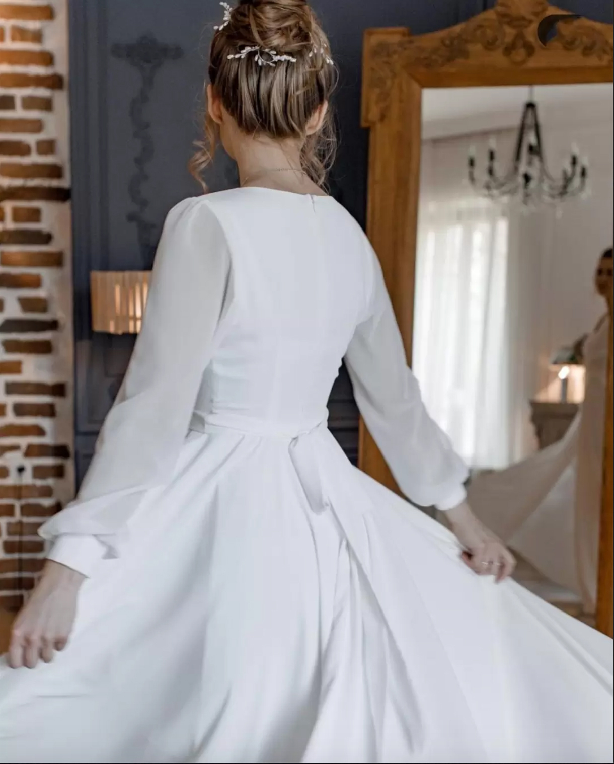 Simple A Line Chiffon Wedding Dress 2022 White Ivory Bridal Gowns V Neck Long Sleeves Floor Length With Sash Lady Summer Beach Marriage Dresses 0509