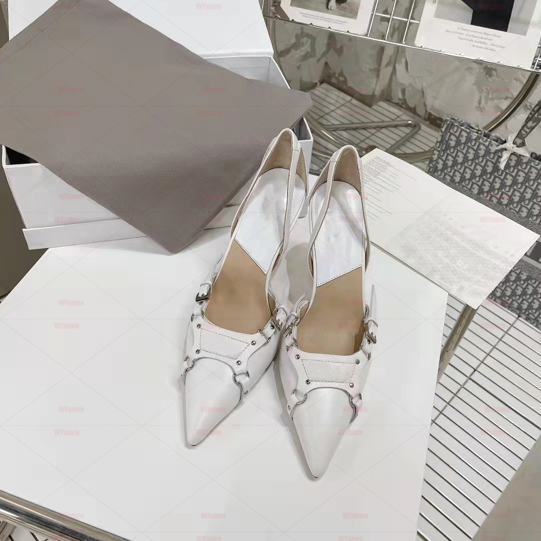 Spring/summer 2022 Fashion women's pointed toe Muller sandals Leather upper with sheepskin lining Size 35-42 Slippers Sandals Loafers Muller shoes high-heeled shoes, Black
Spring/summer 2022 Fashion women's pointed toe Muller sandals Leather upper with sheepskin lining Size 35-42 Slippers Sandals Loafers Muller shoes high-heeled shoes, Black