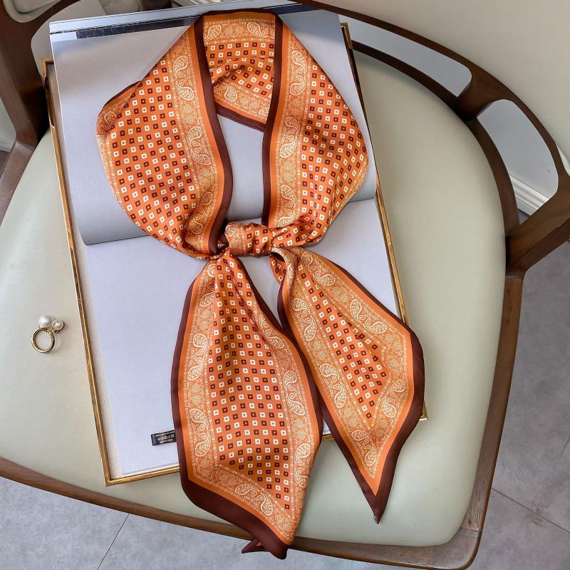 Scarves Silk Scarf Ribbon 15*150cm Hairband Plaid Print Women Foulard Bandana Hair Hijab Fashion Female Skinny Scarfs Neck Bag
Scarves Silk Scarf Ribbon 15*150cm Hairband Plaid Print Women Foulard Bandana Hair Hijab Fashion Female Skinny Scarfs Neck Bag