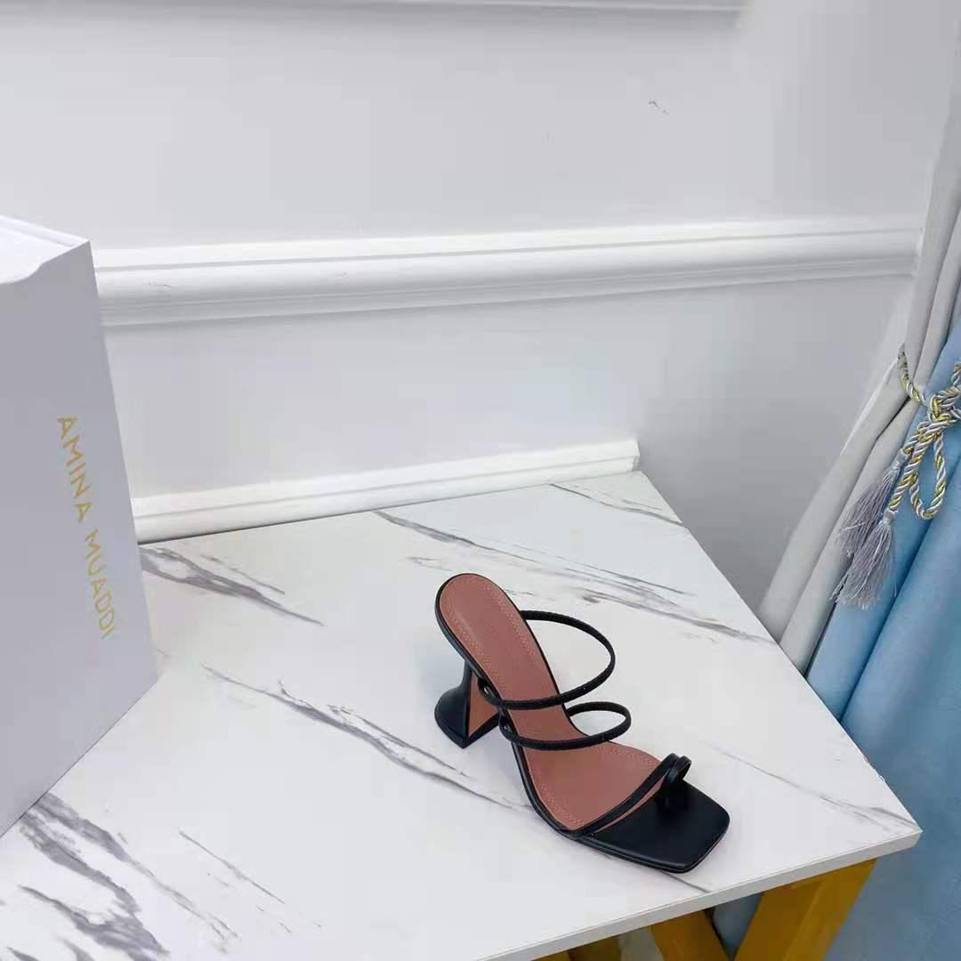 AMINA MUADDI Fashion Season Shoes Amina Muaddi Naima Strappy Pedestal Slide Sandals Black oKm
AMINA MUADDI Fashion Season Shoes Amina Muaddi Naima Strappy Pedestal Slide Sandals Black oKm