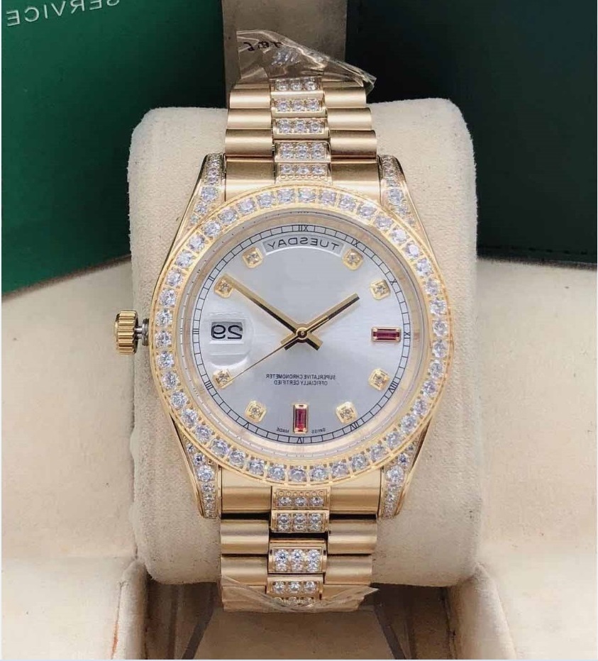 watch Diamond men watch Diamond stylish gold dial calendar gold bracelet folding buckle master men luxury mens watches Designer watches, Slivery;brown
watch Diamond men watch Diamond stylish gold dial calendar gold bracelet folding buckle master men luxury mens watches Designer watches, Slivery;brown