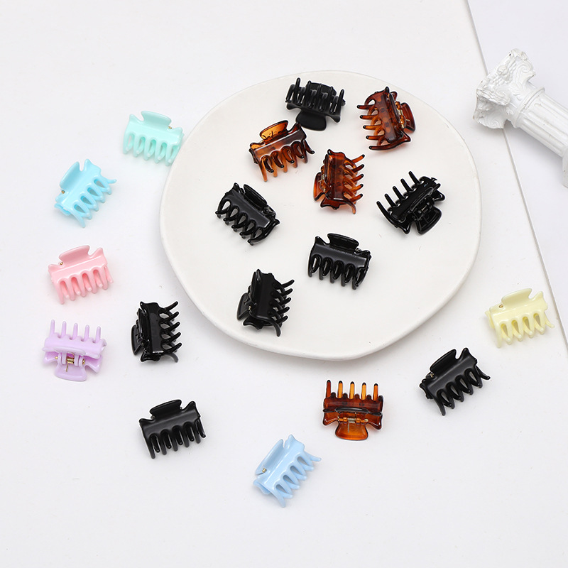 Barrettes Hairpin Claw Clips For Women Girls Hair Aessories Spring Summer Japan And South Korea Sweet Cute Girl Heart Candy Color Sma jllOzs, Golden;silver
Barrettes Hairpin Claw Clips For Women Girls Hair Aessories Spring Summer Japan And South Korea Sweet Cute Girl Heart Candy Color Sma jllOzs, Golden;silver
