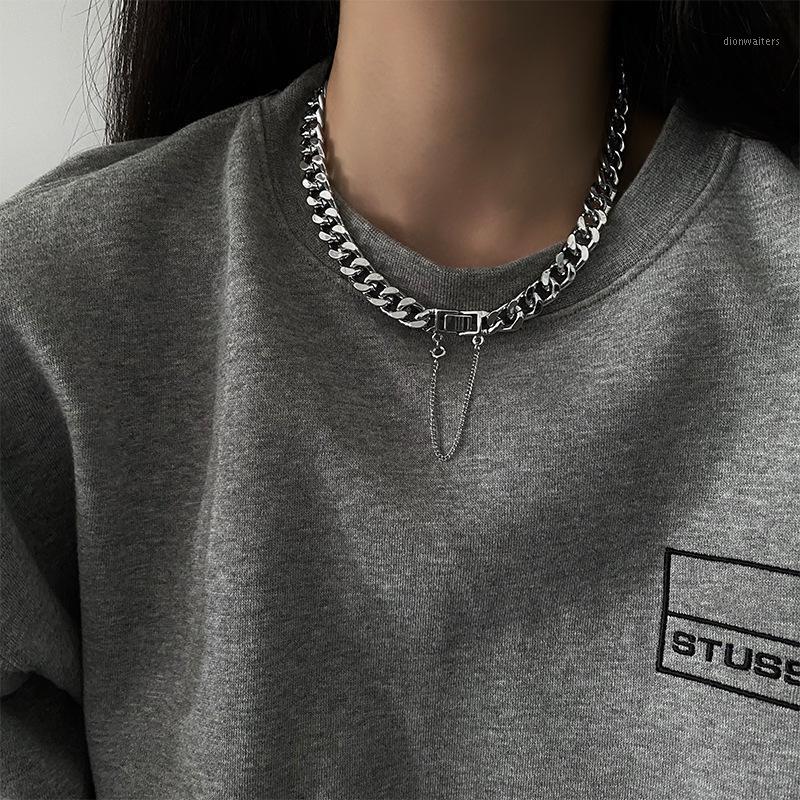 Chains Fashion European Hip Hop Cuba Metal Chain Necklcae Women Cool Sweet Girls Office Ladies Clavicle Necklace For BY-367
Chains Fashion European Hip Hop Cuba Metal Chain Necklcae Women Cool Sweet Girls Office Ladies Clavicle Necklace For BY-367