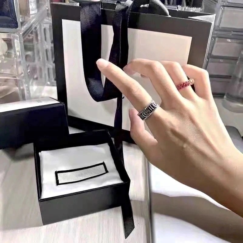 Couple fashion ring, wearable jewelry for both male and female middle school students, 925 accessories, preferred gift, Silver
Couple fashion ring, wearable jewelry for both male and female middle school students, 925 accessories, preferred gift, Silver