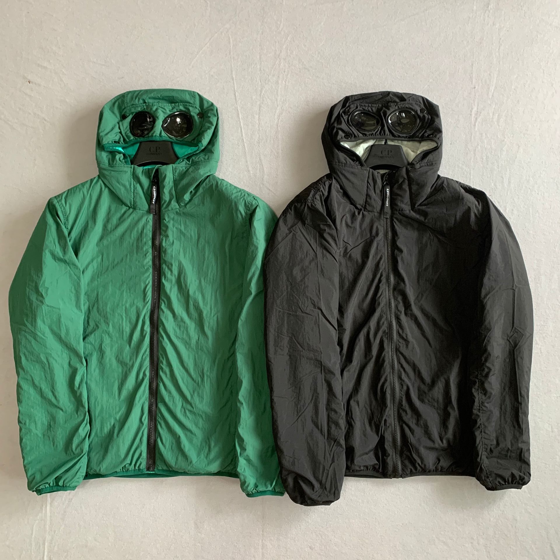 2022 Winter Coat Topstonex Men CP Logo Men Jacket Warm Cotton Coat Male Overcoat Parka Outwear Polyester Padded Hooded Coat, Black
2022 Winter Coat Topstonex Men CP Logo Men Jacket Warm Cotton Coat Male Overcoat Parka Outwear Polyester Padded Hooded Coat, Black