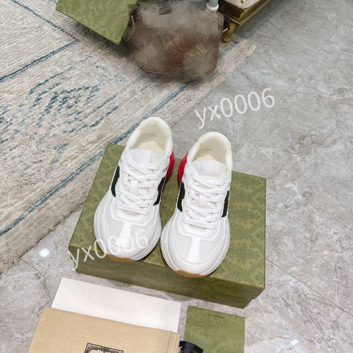 2021 New Low Casual shoes Rhyton top Sneaker designer Plaid pattern Platform Classic Suede Leather Sports Skateboarding Shoes Men Women Sneaker hd210703, Choose the color
2021 New Low Casual shoes Rhyton top Sneaker designer Plaid pattern Platform Classic Suede Leather Sports Skateboarding Shoes Men Women Sneaker hd210703, Choose the color