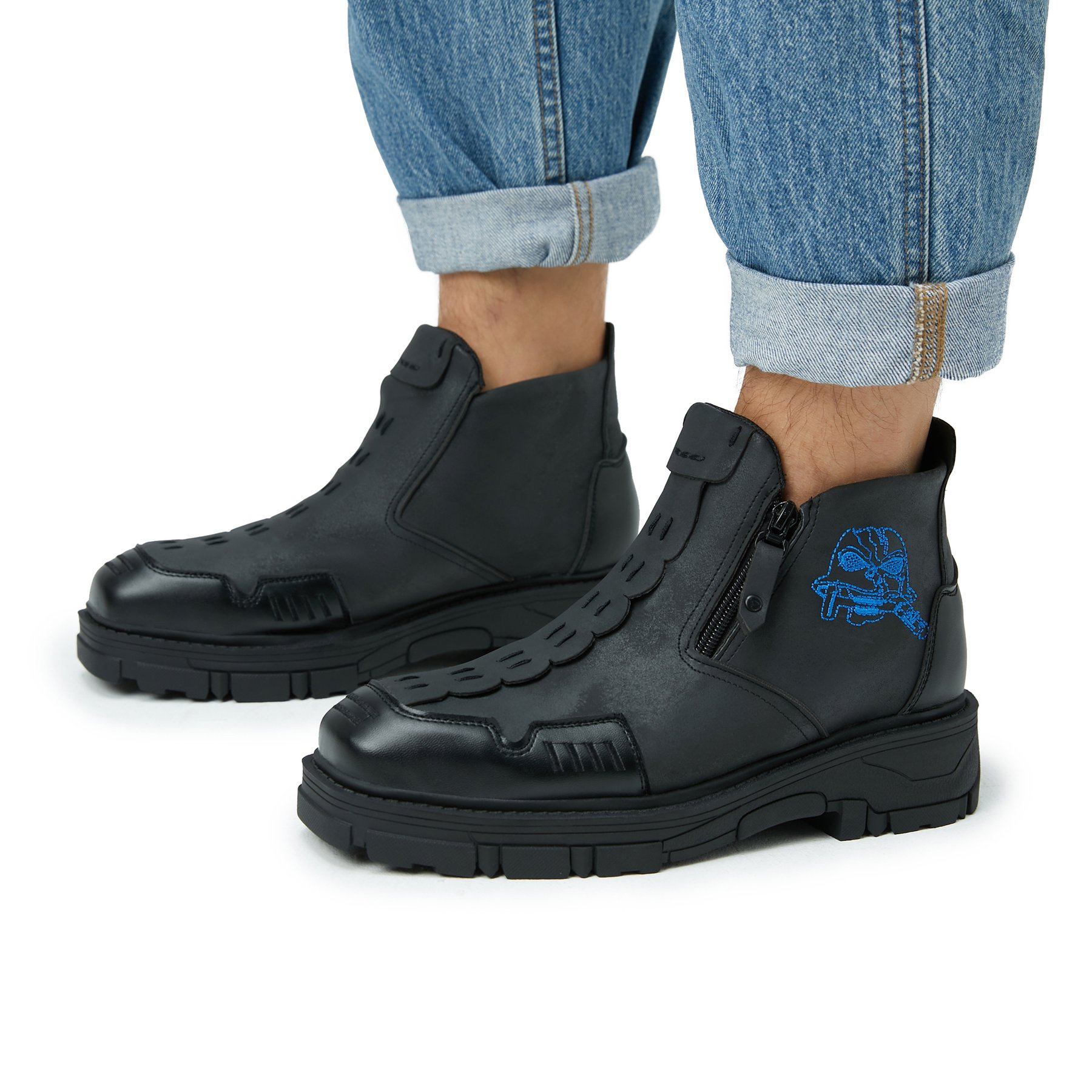 2021 Men Shoes Fashion Boots Personality Outdoor Special Low-top PU Side Zipper Embroidery Platform Heel Ankle 3KC449, Red 
2021 Men Shoes Fashion Boots Personality Outdoor Special Low-top PU Side Zipper Embroidery Platform Heel Ankle 3KC449, Red