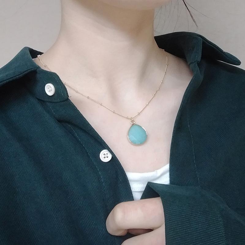 Pendant Necklaces Find Me Drop Shaped Natura Stone Necklace Simple Translucent Natural For Women Girls Girlfriends Fashion Jewelry
Pendant Necklaces Find Me Drop Shaped Natura Stone Necklace Simple Translucent Natural For Women Girls Girlfriends Fashion Jewelry