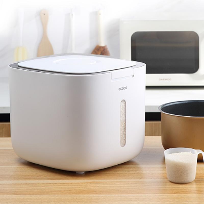 Rice Storage Bucket Insect-proof And Moisture-proof Sealed Household Flour Tank Noodles Kitchen Organization Tools Bottles & Jars
Rice Storage Bucket Insect-proof And Moisture-proof Sealed Household Flour Tank Noodles Kitchen Organization Tools Bottles & Jars