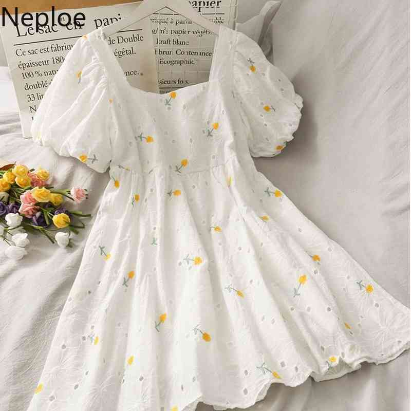Neploe Hollow Out Embroidery Dress Women Summer Sweet Robe Puff Short Sleeve Square Neck Loose Vestidos White Mini Dresses 210422