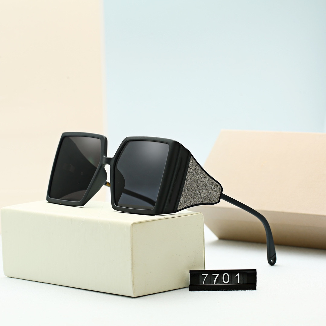2022 Fashion Summer Beach Sunglasses Luxury Designer Women Overszie Goggle Sun glasses for Womens UV400 Top Quality Model 7701 with Gift BOX
2022 Fashion Summer Beach Sunglasses Luxury Designer Women Overszie Goggle Sun glasses for Womens UV400 Top Quality Model 7701 with Gift BOX