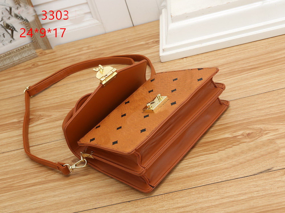 Retro Printing women bags fashion designer classic letter style Evening bag high quality women's leather temperament handbags luxurys mbag, With logo
Retro Printing women bags fashion designer classic letter style Evening bag high quality women's leather temperament handbags luxurys mbag, With logo