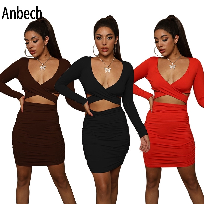 New autumn deep V long sleeve dress hot cross solid color stitching one step skirt, Red
New autumn deep V long sleeve dress hot cross solid color stitching one step skirt, Red