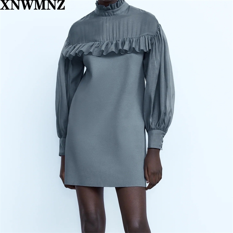women knit and organ dress Mini with a high neck long sleeves Front ruffle trim Back button fastening 210520, Blue and grey
women knit and organ dress Mini with a high neck long sleeves Front ruffle trim Back button fastening 210520, Blue and grey