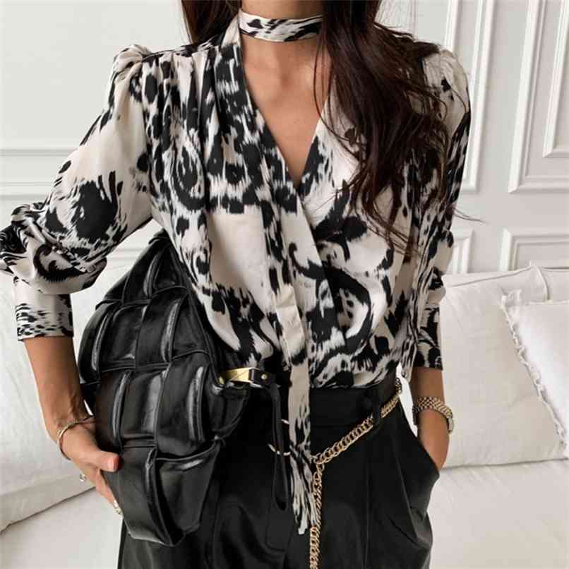 Fashionable Women's Tops Spring and Autumn Casual Leopard Print Shirts All-match temperament 210520, Ivory
Fashionable Women's Tops Spring and Autumn Casual Leopard Print Shirts All-match temperament 210520, Ivory