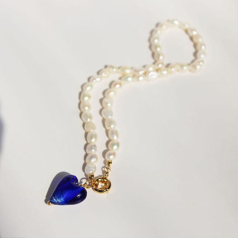 Real Baroque Pearl Necklace With Heart Charm Pink Blue Red Green Crystal Love Pendant Summer Bohemia Outer Banks Necklaces