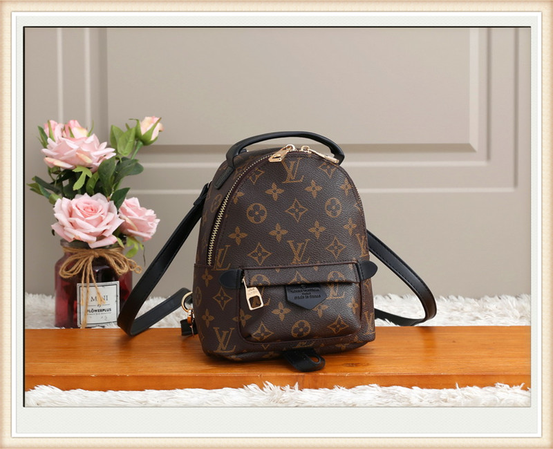5-1 LV Louis Fashion Crossbody Shoulder HandBag Women Purse Messenger Bags Wallet Tote Clutch Bag backpack travel men Vitton M112, Red;black
5-1 LV Louis Fashion Crossbody Shoulder HandBag Women Purse Messenger Bags Wallet Tote Clutch Bag backpack travel men Vitton M112, Red;black