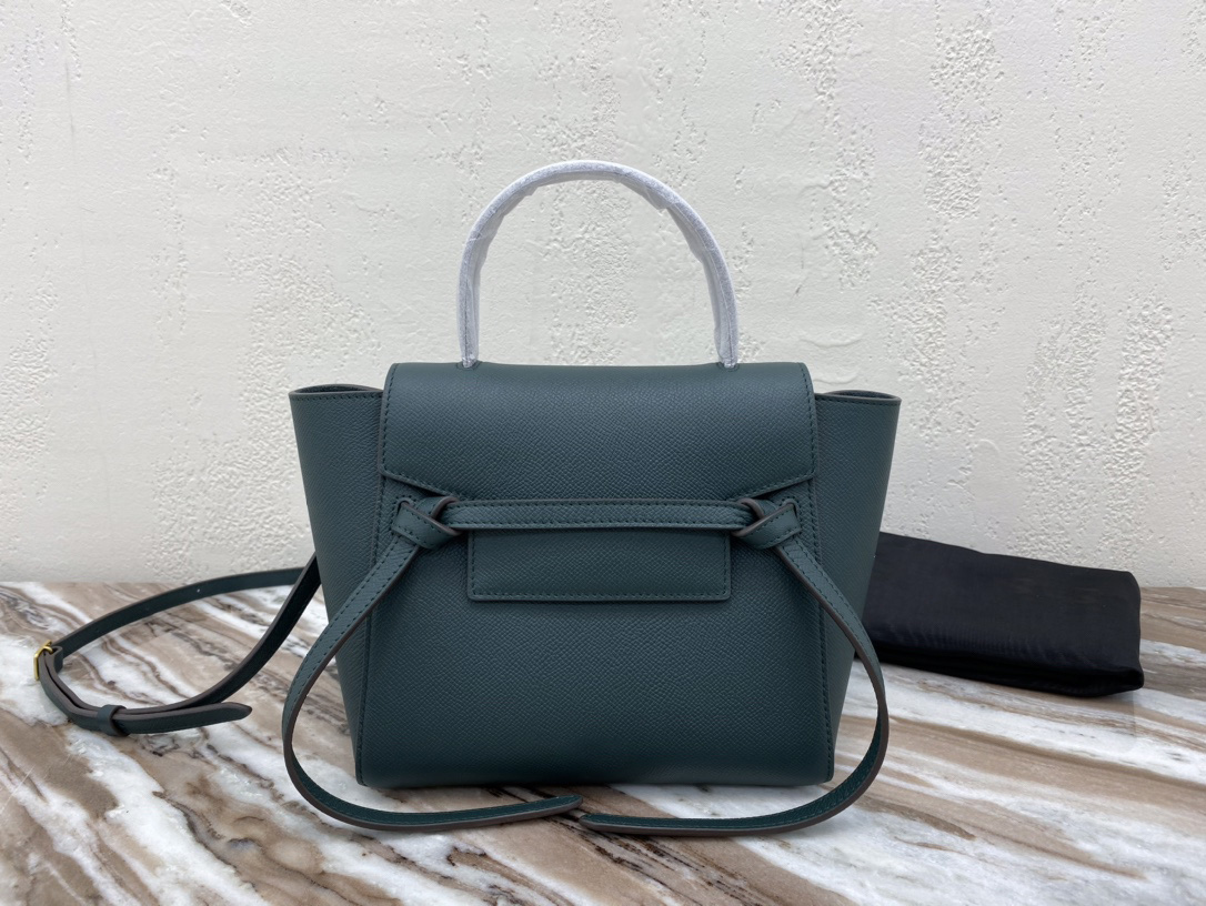 Fashion high quality designer leather ladies bag goods cross body handbag size 20-20-20-10cm
Fashion high quality designer leather ladies bag goods cross body handbag size 20-20-20-10cm
