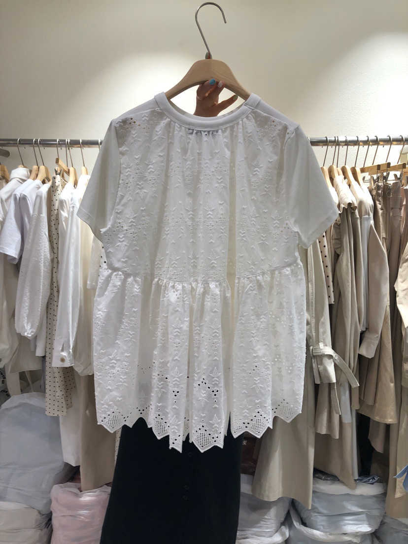 Summer Back Hollow Out Lace Patchwork Short-sleeved O Neck T-shirt Women's Top 210615