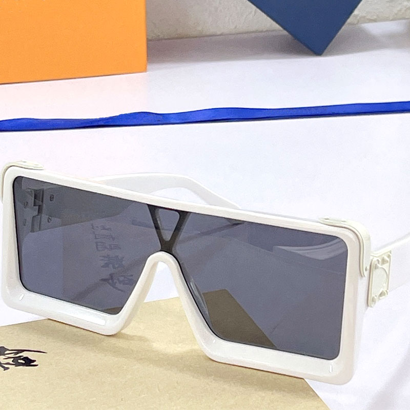 New fashion designer sunglasses 1255W style women's sunglasses men's full-frame one-piece lenses classic brand glasses with original box
New fashion designer sunglasses 1255W style women's sunglasses men's full-frame one-piece lenses classic brand glasses with original box