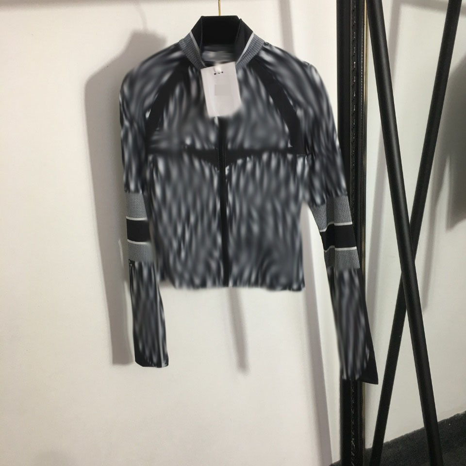 1102 2021 Spring Autumn Brand Same Style Two Piece Pant Cardigan Regular Kint Empire Fashion Casual Flora Print Womens Clothes meiyi, White
1102 2021 Spring Autumn Brand Same Style Two Piece Pant Cardigan Regular Kint Empire Fashion Casual Flora Print Womens Clothes meiyi, White