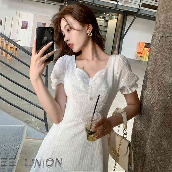 Sweet Embroidery Cotton Elegant White Dresses Summer Puff Short Sleeve Square Collar Split Sexy Party Dress 210519
