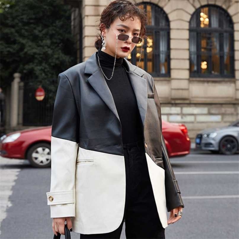 [EWQ] Notched Long Sleeve Patchwork Casual Blazers Female Autumn Korean Hit Color Coat PU Leather Jacket For Women 211122