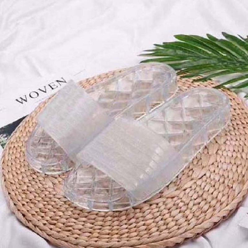Classics Fashion Man Woman shoes High Quality slipper Leather Flat Sandals Fashion Slides Slide Ladies Beach transparent Women Slippers without box by 1978 004, #9
Classics Fashion Man Woman shoes High Quality slipper Leather Flat Sandals Fashion Slides Slide Ladies Beach transparent Women Slippers without box by 1978 004, #9