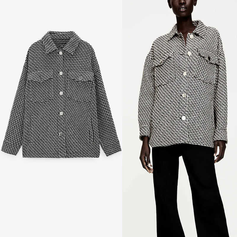 Za Textured Weave Overshirt Women Long Sleeve Patch Pockets Vintage Loose Shirt Woman Fashion Large Size Winter Top 210602, As picture
Za Textured Weave Overshirt Women Long Sleeve Patch Pockets Vintage Loose Shirt Woman Fashion Large Size Winter Top 210602, As picture